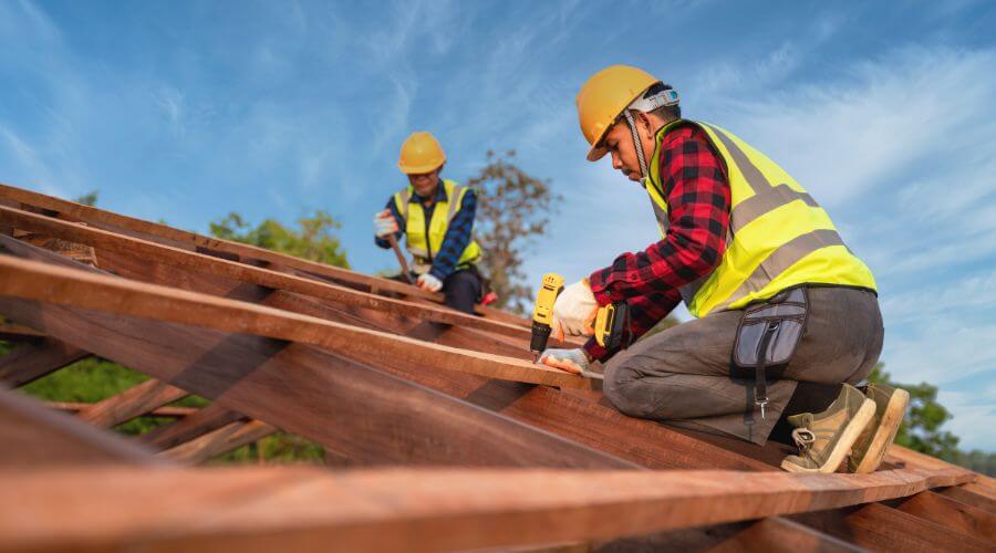 Professional gutter cleaning in Kissimmee, FL